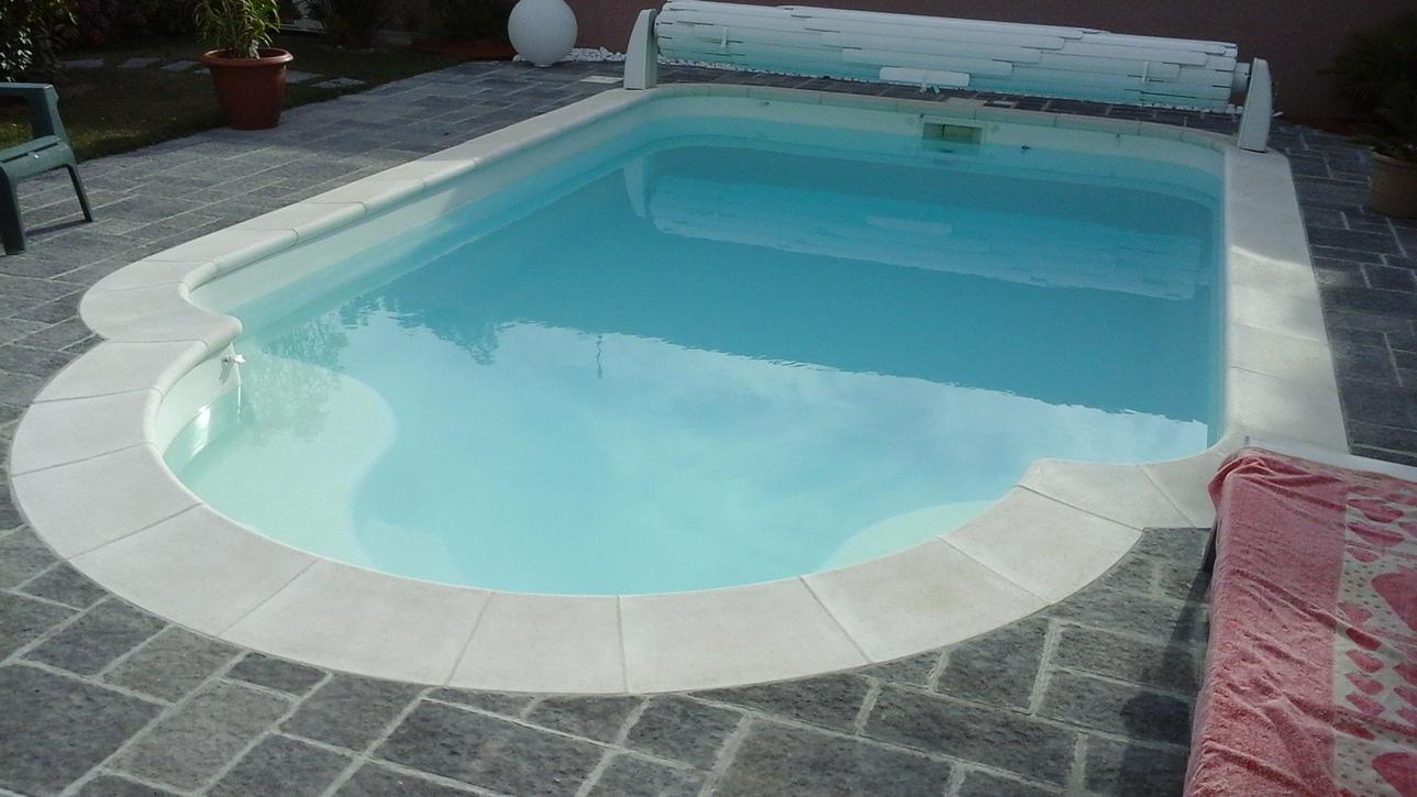 Piscine Coque Polyester Variation Excel Piscines